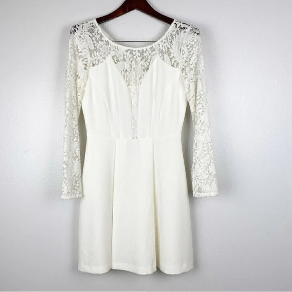 Gianni Bini Scoop Neck Lace Long Sleeve Pleated Dress Ivory Size 4 - Picture 2 of 10